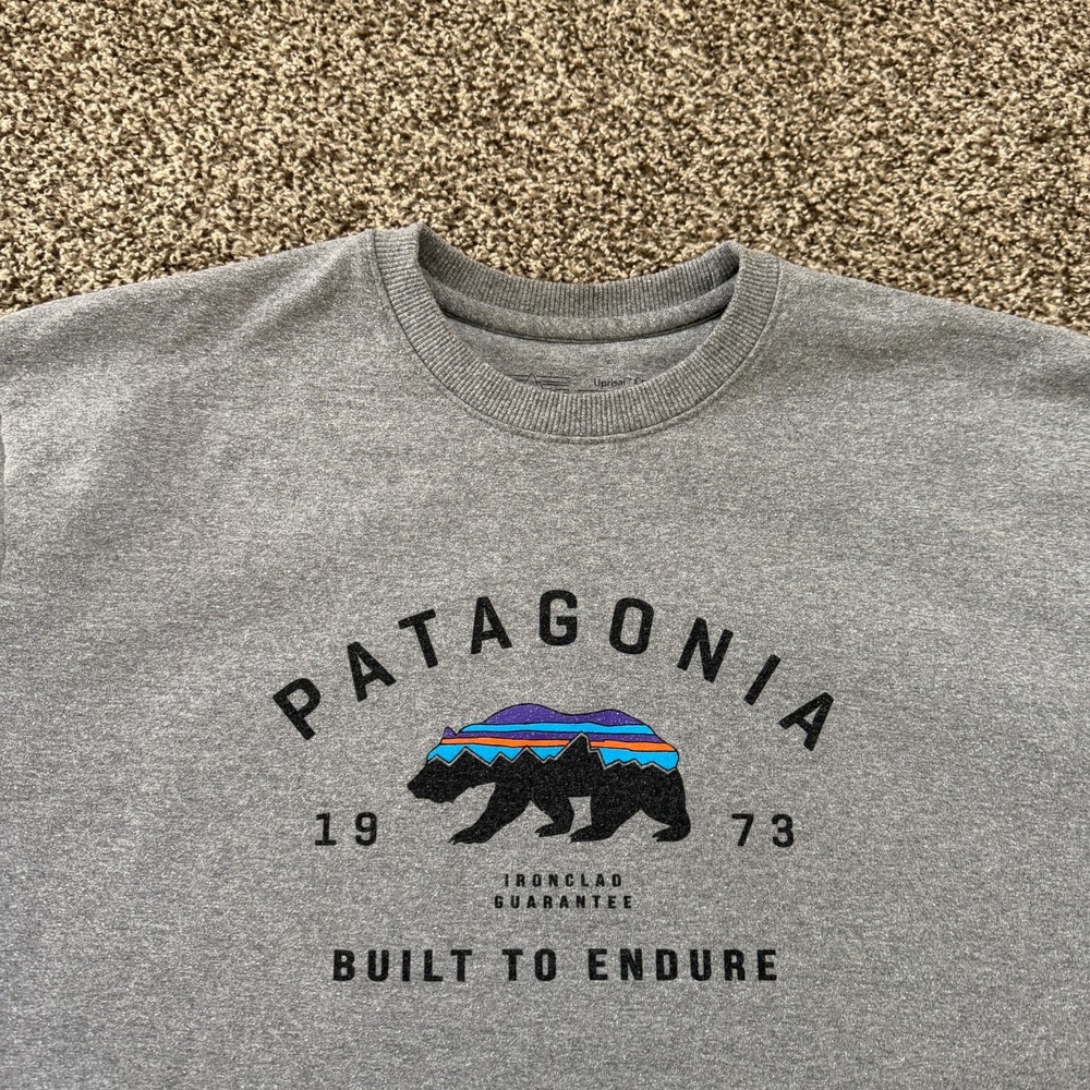 Patagonia Uprisal Crew Sweatshirt Men's Large Grey Fitz Roy Bear Pullover Hike